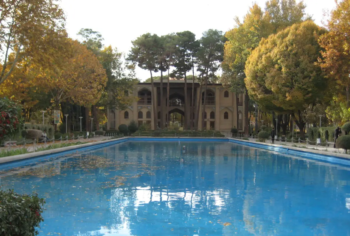 Hasht Behesht Palace