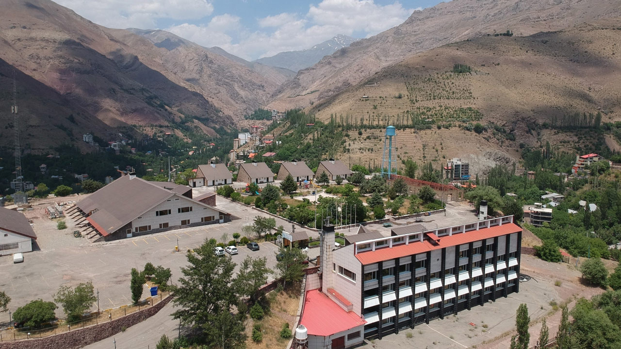 Meygoon Tourism Hotel in tehran